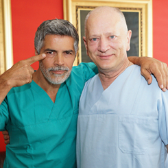 Holivudski glumac Esai Morales operiran u Klinici Svjetlost (NL)